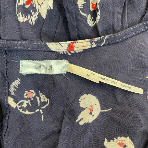 UO Kimchi Blue Navy Floral Romper - Picture 5 of 9